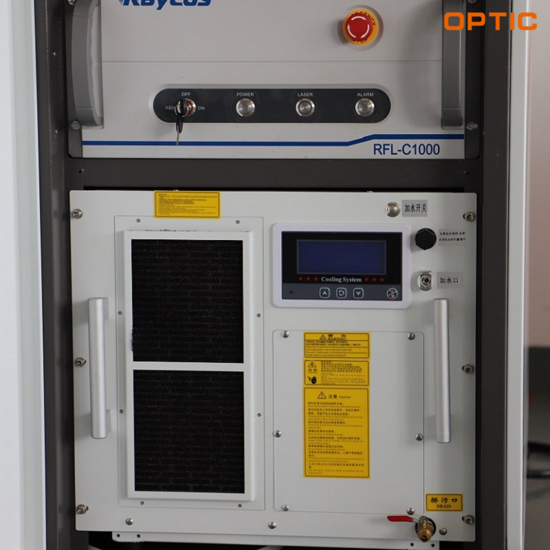 Fotograf&iacute;a de anfitri&oacute;n de la m&aacute;quina de soldadura l&aacute;ser 4 4